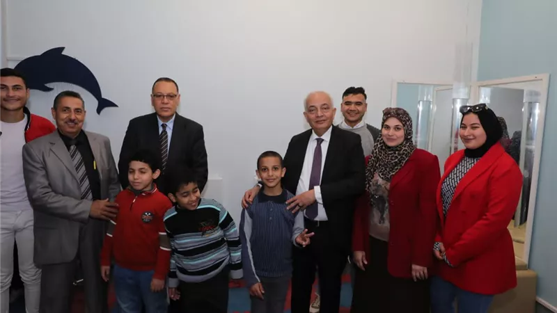 وزير التعليم ومحافظ الشرقية يتفقدان مركزا لتأهيل ذوى القدرات