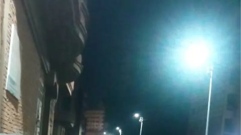 محافظ الشرقية يأمر برفع كفاءة الإنارة بشوارع حي المستشارين