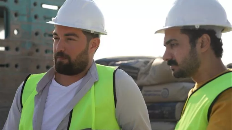 باسل الزارو يمر بأزمات فى حياته بمسلسل 