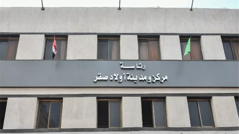 محافظ الشرقية: تنفيذ 22 مشروعا خدميا وتنمويا بأولاد صقر