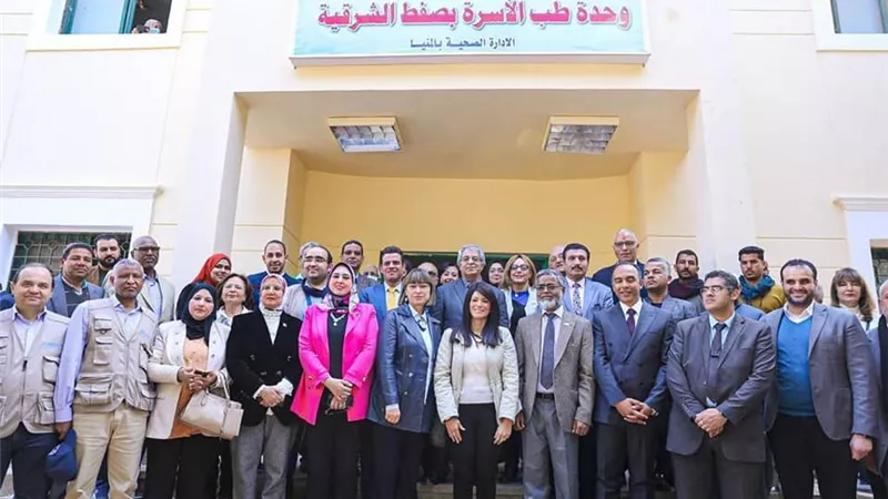 المشاط تتفقد الرعايةالصحية ومشروع التمكين الاقتصادي للمرأةبالمنيا