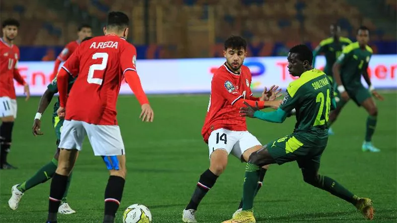منتخب الشباب يخسر برباعية أمام السنغال ويودع الأمم الأفريقية