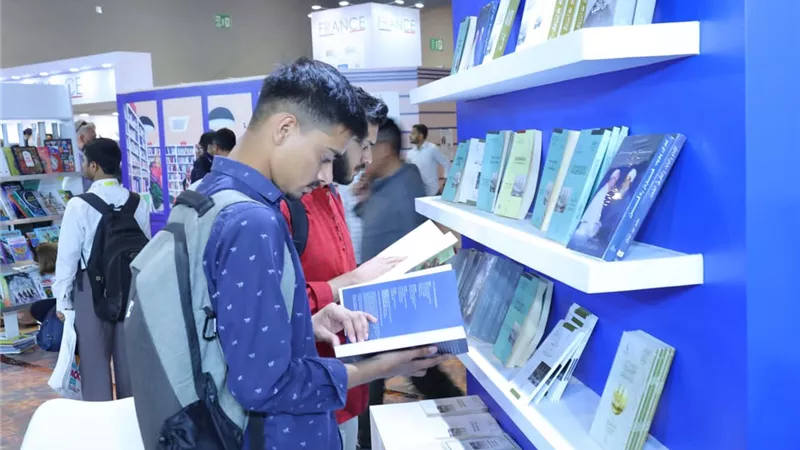إقبال على جناح مجلس حكماء المسلمين بمعرض نيودلهي الدولي للكتاب