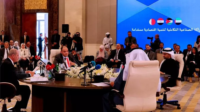 انطلاق اجتماع اللجنة العليا للشراكة الصناعية التكاملية في عمّان