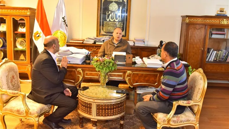 محافظ أسيوط يوجه بمواصلة المبادرة الرئاسية 