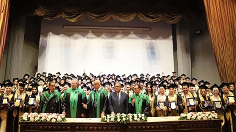 تخريج الدفعة الثالثة من برنامج طب الأسنان الاكلينيكي بعين شمس