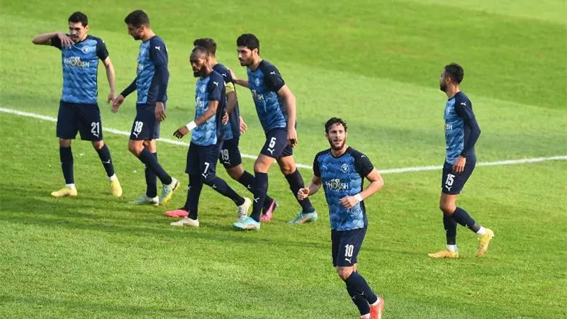 عرضية السعيد تمنح بيراميدز هدف التقدم علي أسكو التوجولي - شاهد