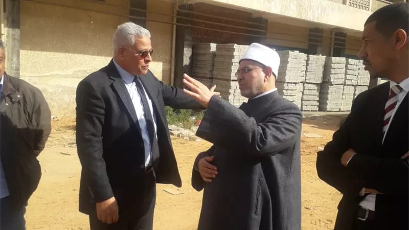 رئيس جامعة الأزهر يتفقد أعمال التجديد بالمدينة الجامعية للطلاب