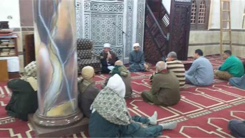 ندوات تثقيفية بعنوان 