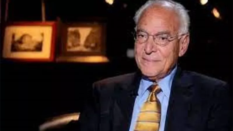 فاروق الباز: مصر بعيدة كل البعد عن حزام الزلازل