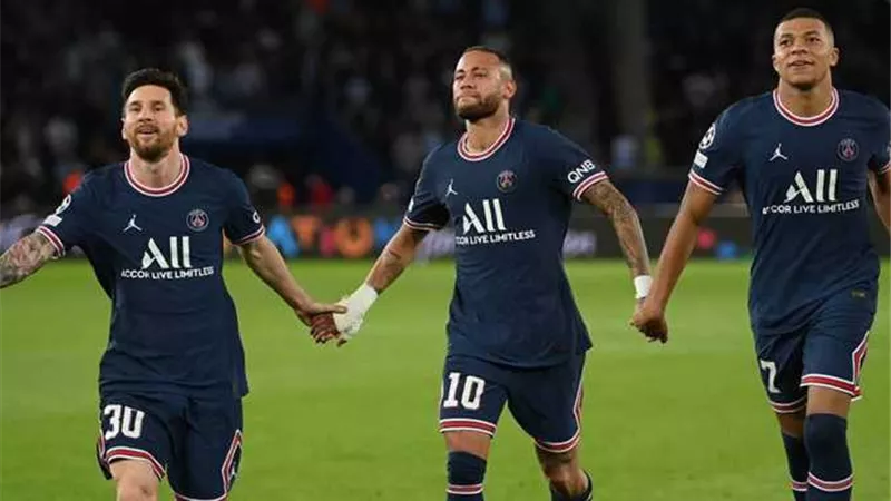 ميسي ومبابي فى الهجوم.. تشكيل باريس سان جيرمان أمام مارسيليا
