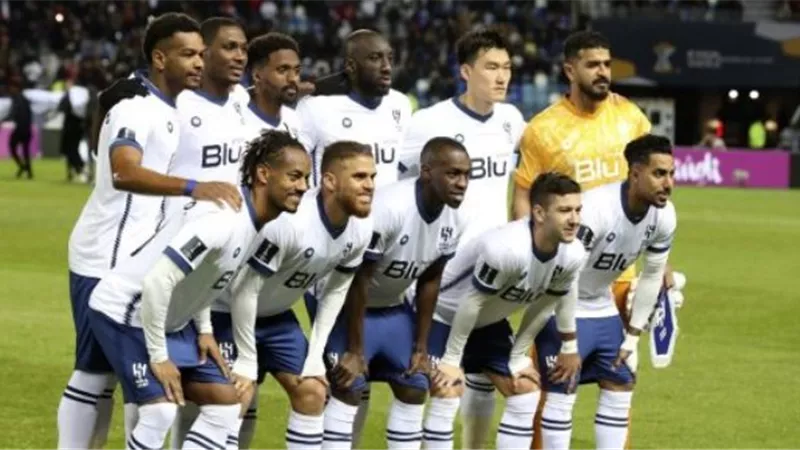 مكافأت ضخمة تنتظر لاعبي الهلال بعد التأهل لنهائي دوري أبطال آسيا