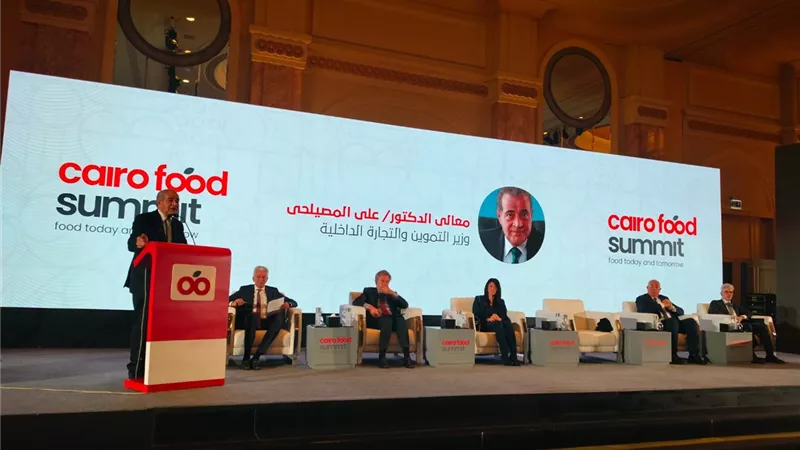 وزير التموين :فتح الاعتمادات المستندية لاستيراد ٢٥ الف طن دواجن