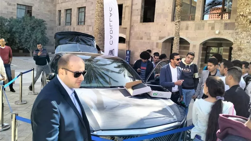 بنى سويف التكنولوجيةتشارك في معرض الجامعةالأمريكيةوشركة إلكتريفيد