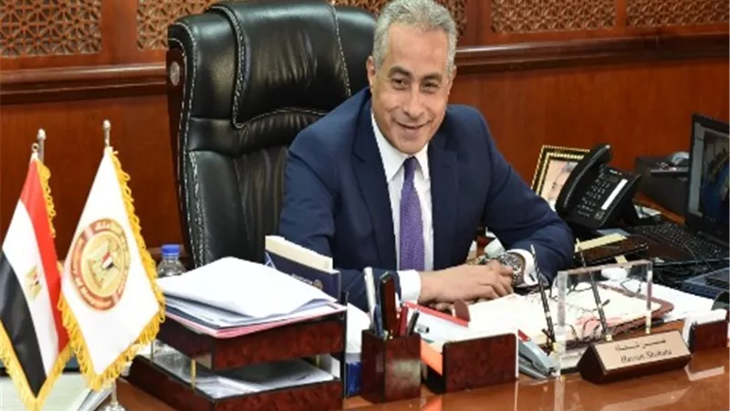 وزير القوى العاملة يبحث تعزيز التعاون مع سفير بنجلاديش بالقاهرة