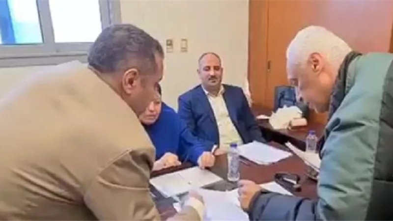 رئيس المصلحة بكلف بسرعة انهاء منازعات الضرائب العقارية