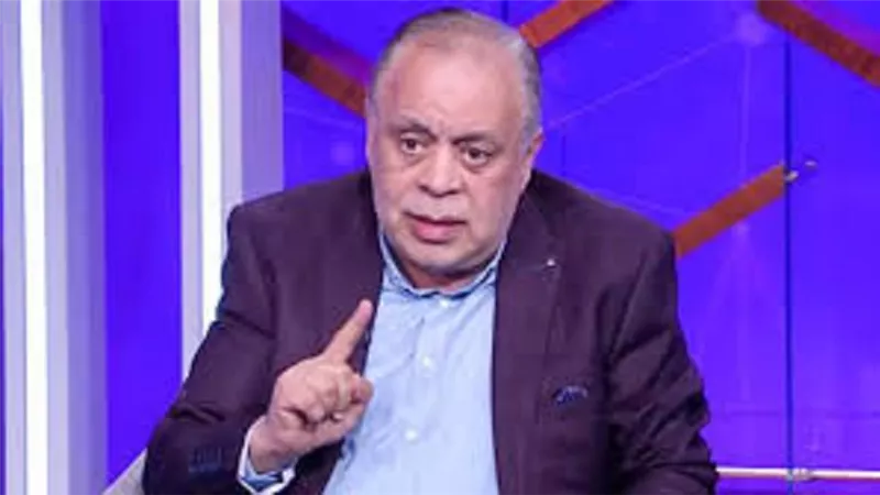 اشرف زكى: 
