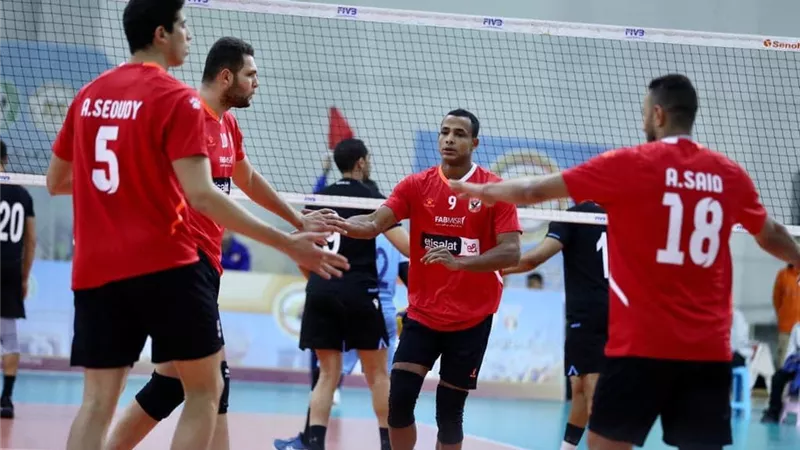 طائرة الأهلي يفوز على السويحلي. ويتأهل لنصف نهائي البطولة العربية