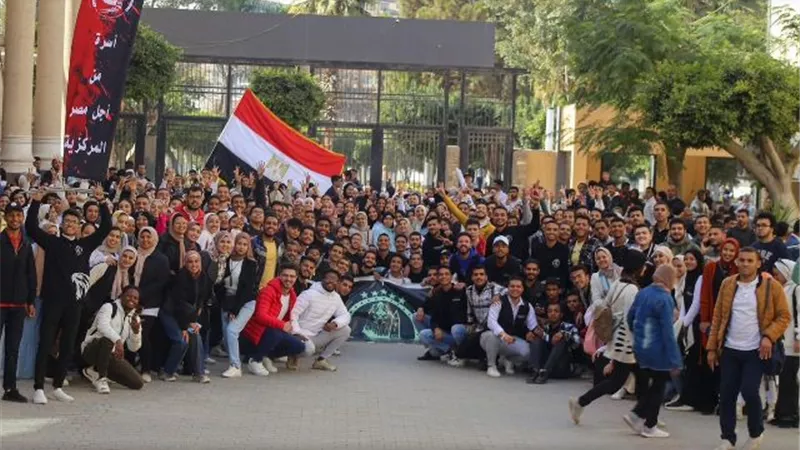 طلاب من أجل مصر تنظم محاضرة عن فنون التسويق بجامعة عين شمس