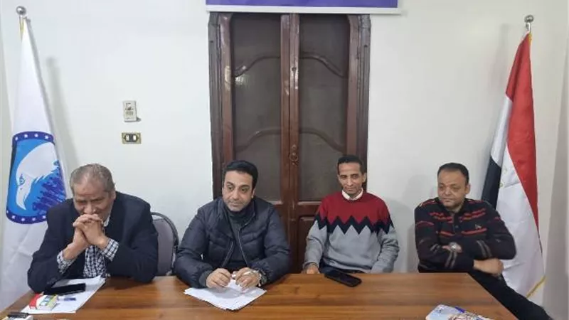 مستقبل وطن بقنا..التوسع في إقامة معارض السلع الغذائية و الطبية