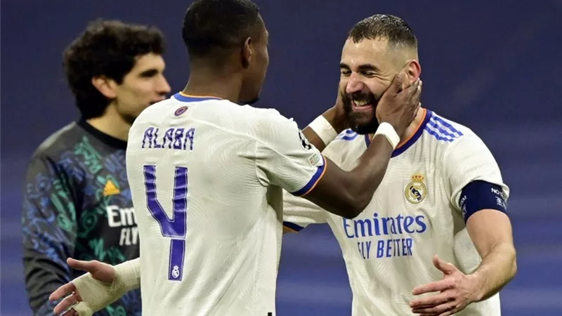 جماهير ريال مدريد تهاجم ألابا وتطالب بطرده لهذا السبب
