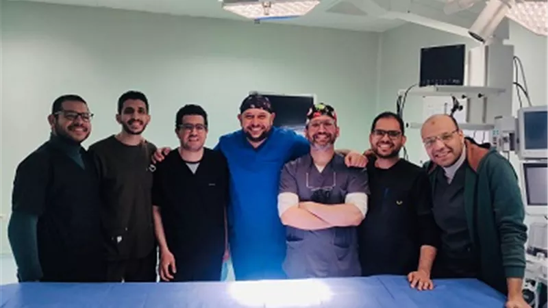 جامعة أسيوط تعلن عن نجاح فريق طبي في إنقاذ حياة رجل