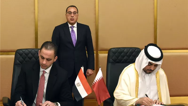 رئيس الوزراء يلتقى أعضاء مجلس إدارة غرفة قطر ورابطة رجال الأعمال