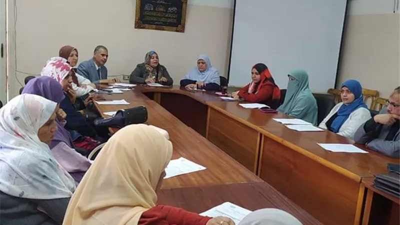اعتماد تقرير التقويم بكلية الدراسات الإسلامية ببنى سويف