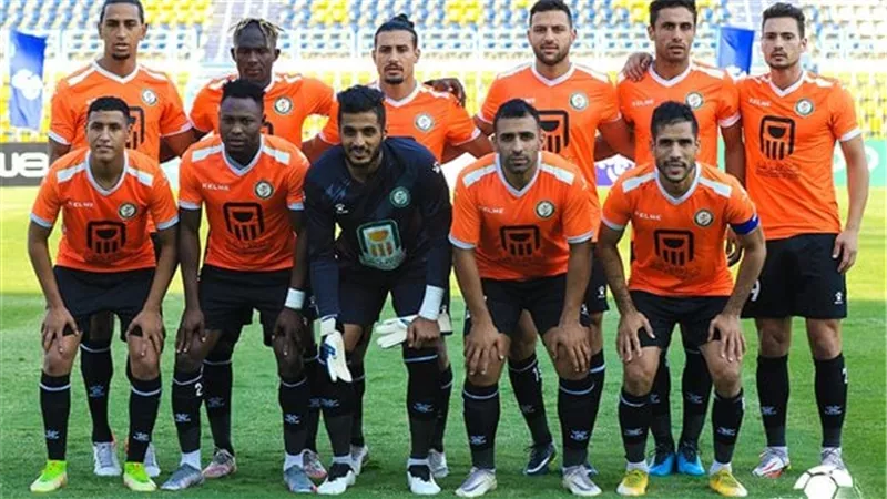 باسم مرسى يقود هجوم البنك الأهلى أمام سيراميكا كيلوباتر بالدورى