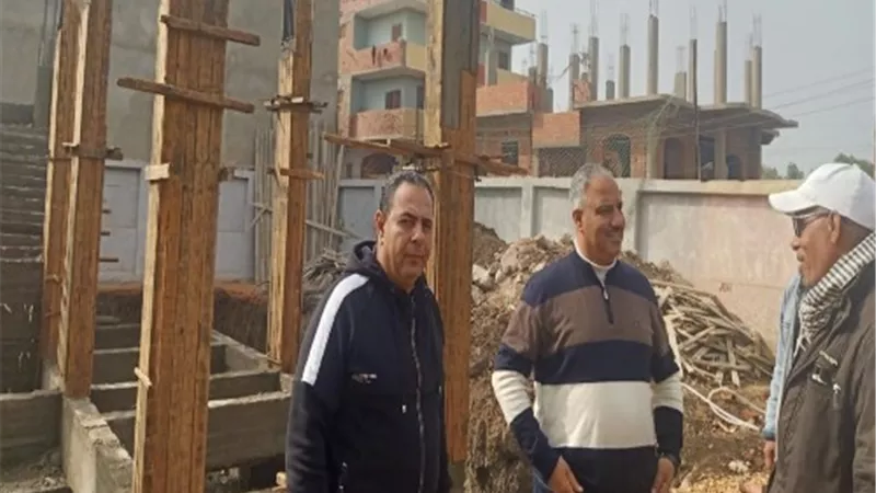 الصبروط يتابع الاعمال الإنشائية بمراكز شباب القناطر الخيرية