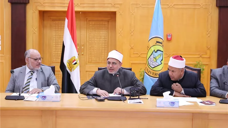 مجلس جامعة الأزهر يوافق على مقترح فَتْحِ كلية للخدمة الاجتماعية