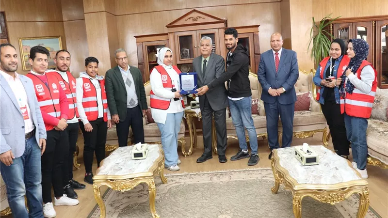 بدوى شحات يستقبل فريق مسابقة رالى مصر لريادة الاعمال