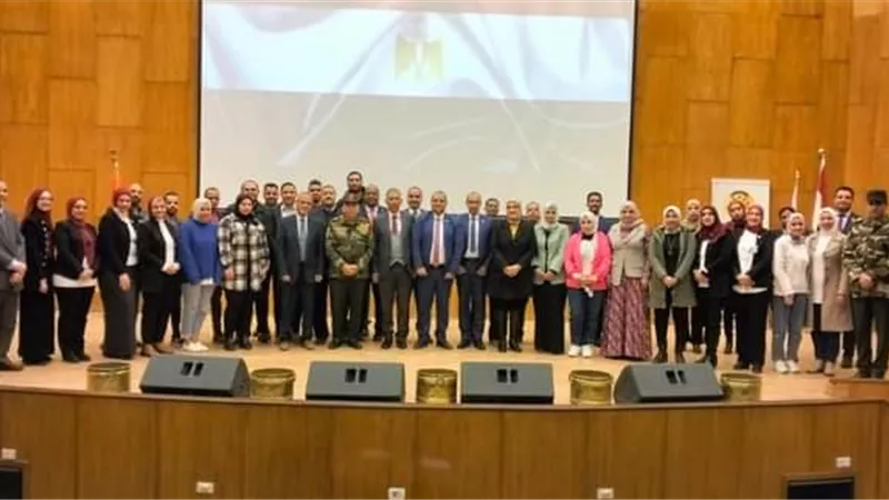 القوات المسلحة تنظم الدورة التدريبية التأهيلية الأولى للعناصر الحكومية العاملة بمراكز سيطرة الشبكة الوطنية