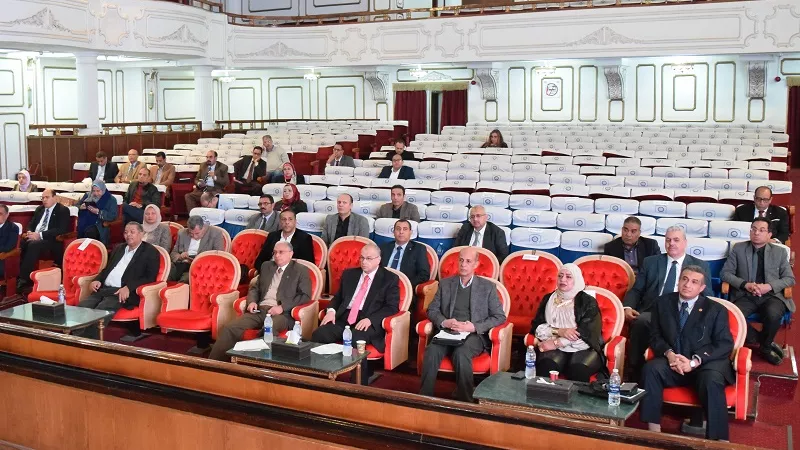 مجلس جامعة بني سويف يوافق على إصدار مجلة سنوية بكلية الطب البيطري
