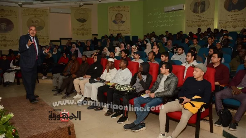 خريجى الأزهر تعقد دورة لتنمية مهارات الطلاب وتثقيفهم بلغة القرآن
