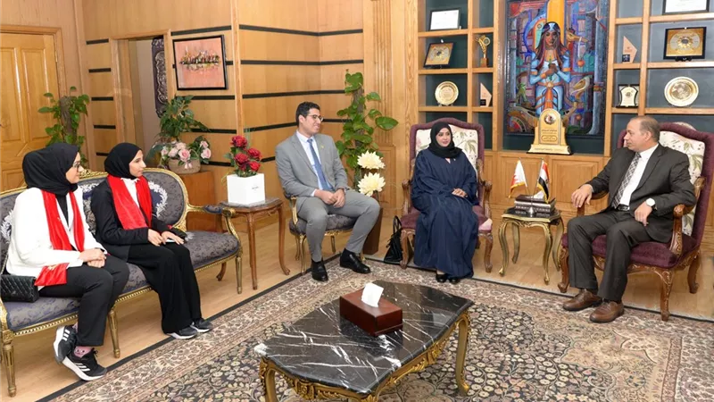 المستشار الثقافى لسفارة البحرين بالقاهرة فى رحاب جامعة المنصورة