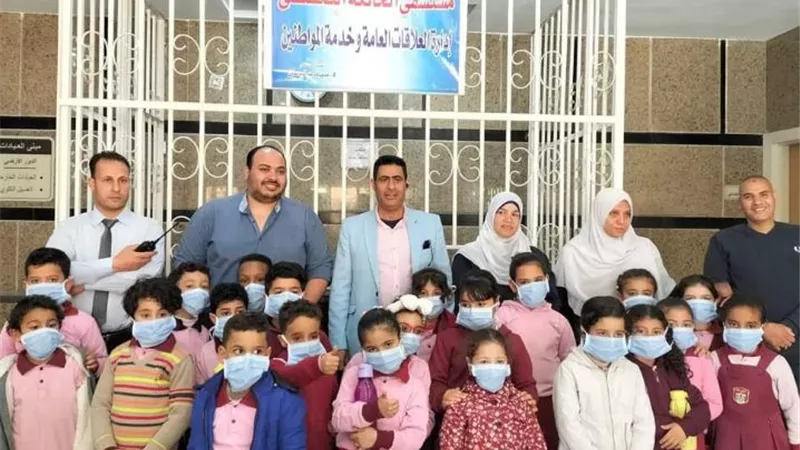 رياض الأطفال في زيارة ميدانية لمستشفي الخانكة