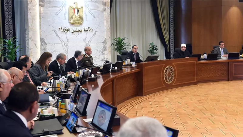 مدبولى :بدء الانتقال التدريجي للعمل بالحي الحكومي بالعاصمة الادارية
