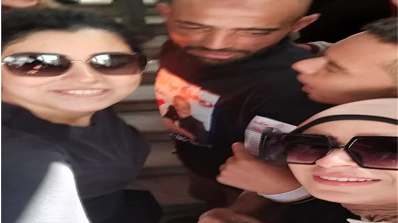 ايتن عامر تدلى بصوتها بانتخابات الممثلين