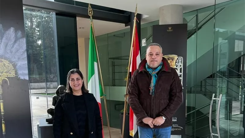 الثقافة السينمائية تهدي أفلامها وأعداد مجلة ابيض واسود للأكاديمية المصرية بروما