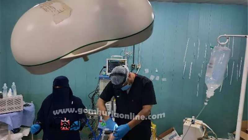 إقبال كبير من أهالى الواحات البحرية على قافلة الأزهر الطبية