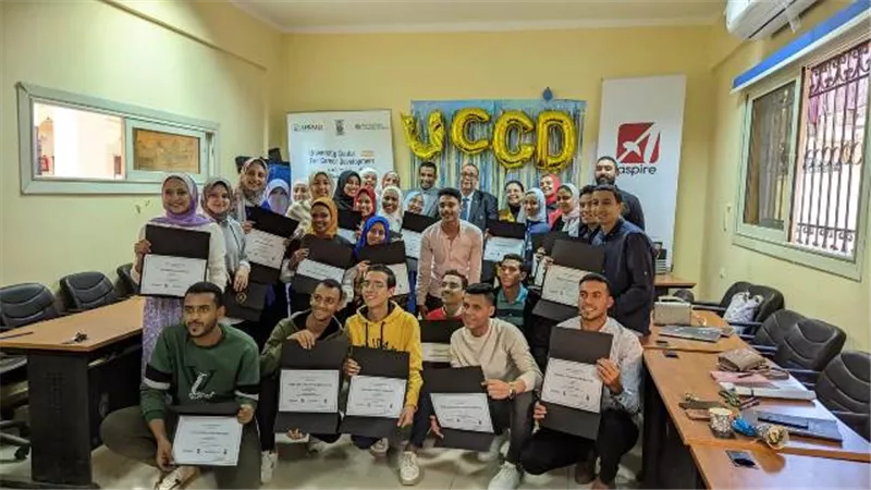 مركز التطوير المهنى بجامعة الأقصر يعقد دورات تدريبية