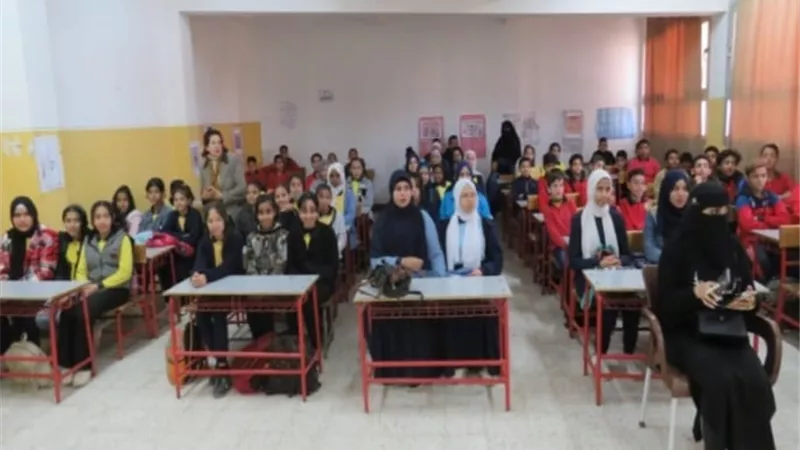 الداخلية عقد لقاءات مع طلبة المدارس للتوعية بمخاطر المواد المخدرة