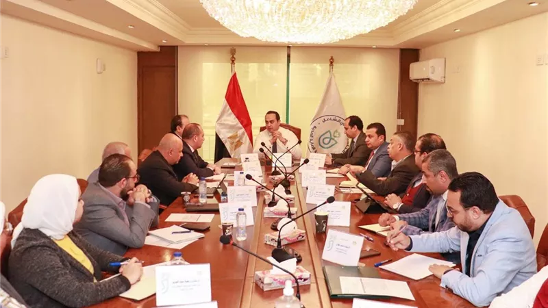 التأمين الصحي تستعرض آخر مستجدات التشغيل التجريبي بالمحافظات المنضمة حديثًا