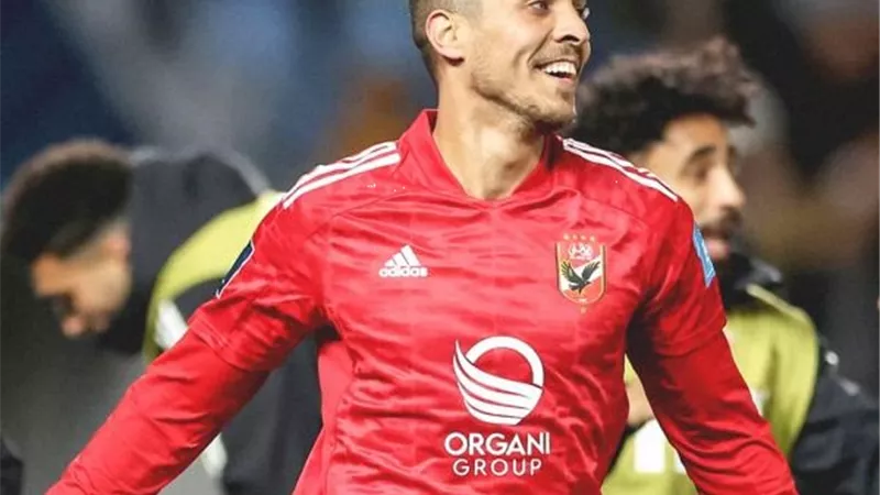 طبيب الأهلي يكشف موقف محمد شريف من مباراة المقاولون العرب