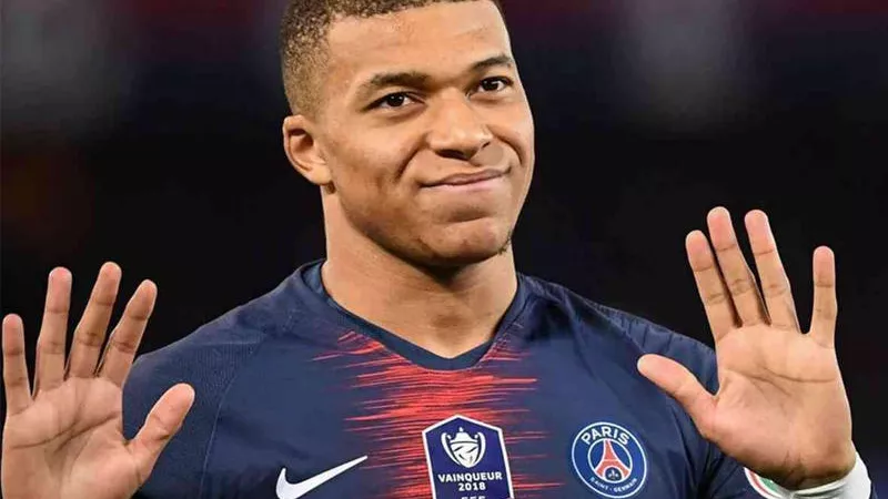 مبابي يحقق أول أهدافه قبل الرحيل إلى ريال مدريد
