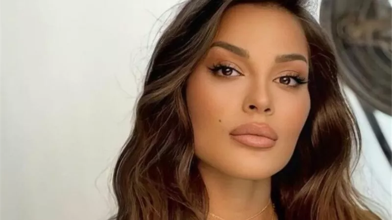 رسالة غامضة من نادين نسيب نجيم تثير الجدل