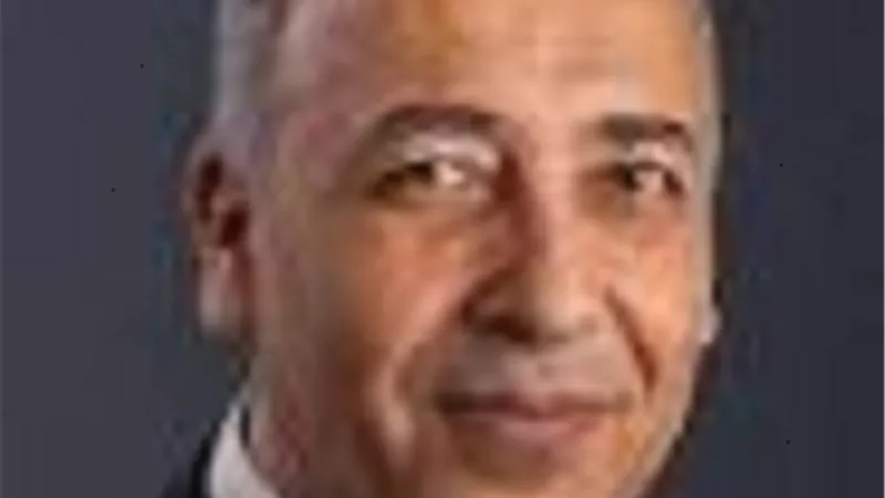 حسين شريف: أسطول إيركايرو يصل الى ٣٠ طائره نهايه شهر مارس الجارى