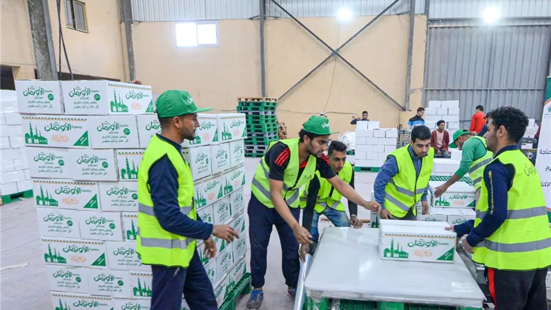 حملة جديدة لتوزيع كراتين المواد الغذائية استعدادًا لشهر رمضان