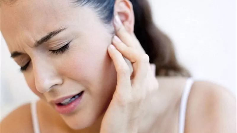 8 أمراض تحاول أذناك أن تخبرك بها.. تعرف عليها